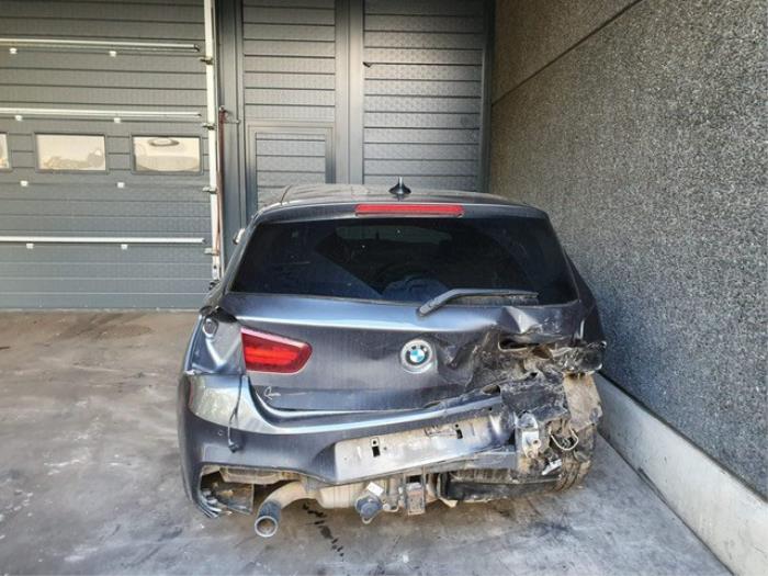 BMW 1 serie 116d 1.5 12V TwinPower Épave (2019, Gris)