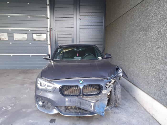 BMW 1 serie 116d 1.5 12V TwinPower Salvage vehicle (2019, Gray)
