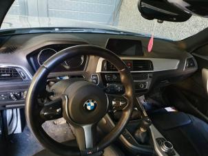 BMW 1 serie 116d 1.5 12V TwinPower Épave (2019, Gris)
