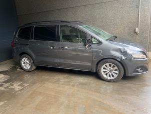 Seat Alhambra 2.0 TDI 16V Épave (2021, Foncé, Gris)