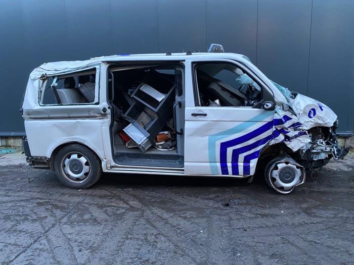 Volkswagen Transporter/Caravelle T6 2.0 TDI Samochód złomowany (2020, Bialy)