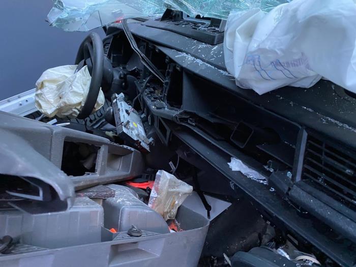 Volkswagen Transporter/Caravelle T6 2.0 TDI Samochód złomowany (2020, Bialy)