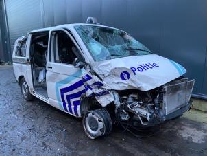 Volkswagen Transporter/Caravelle T6 2.0 TDI Samochód złomowany (2020, Bialy)