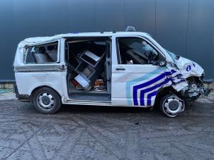 Volkswagen Transporter/Caravelle T6 2.0 TDI Samochód złomowany (2020, Bialy)
