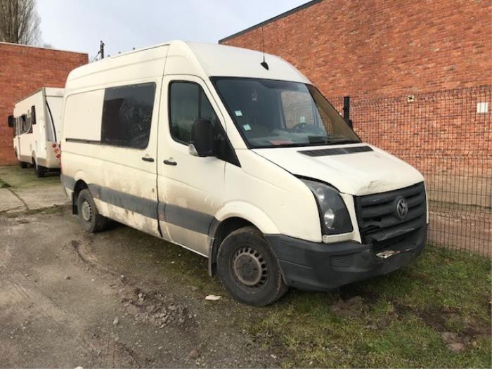 Volkswagen Crafter 2.5 TDI 30/32/35/46/50 Samochód złomowany (2008, Bialy)