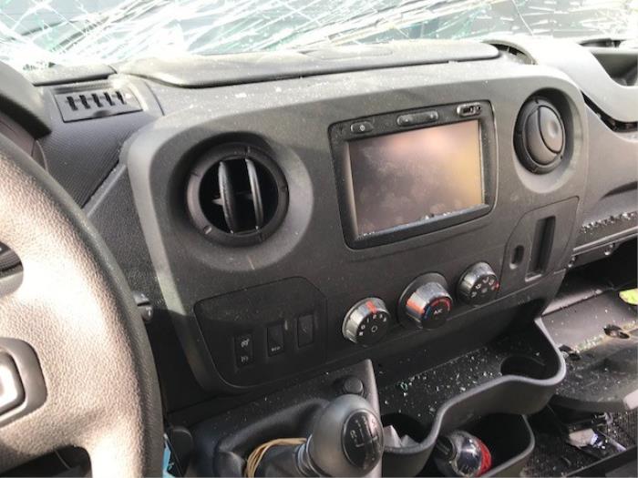 Nissan NV 400 2.3 dCi 110 16V Épave (2019, Blanc)