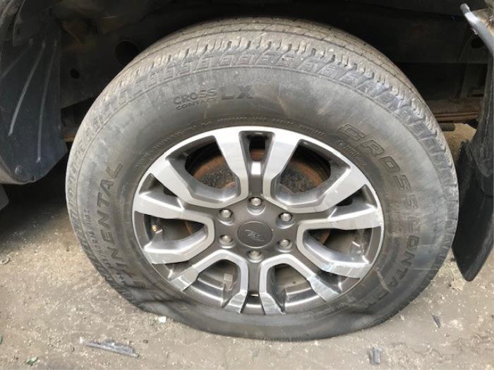 Ford Ranger 3.2 TDCi 20V 4x4 Épave (2017, Métallisé, Noir)