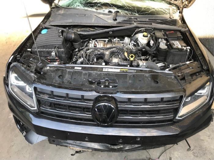 Volkswagen Amarok 3.0 TDI V6 24V 4Motion Épave (2020, Métallisé, Noir)