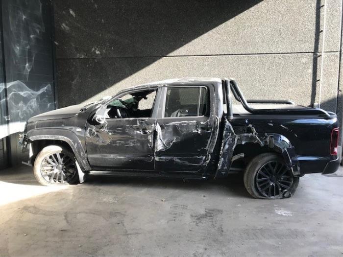 Volkswagen Amarok 3.0 TDI V6 24V 4Motion Épave (2020, Métallisé, Noir)