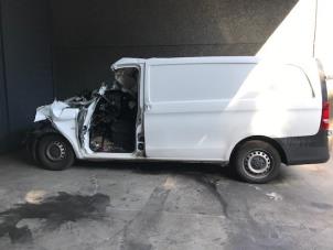 Mercedes Vito 2.2 114 CDI 16V Épave (2018, Blanc)