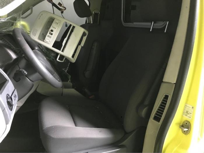 Volkswagen Transporter T5 2.0 BiTDI DRF Épave (2012, Jaune)