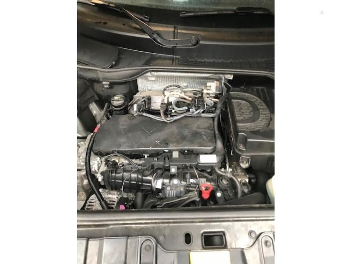 Mini Countryman 2.0 Cooper D 16V Autom. Samochód złomowany (2014)