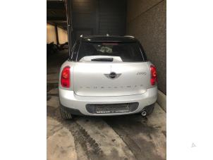 Mini Countryman 2.0 Cooper D 16V Autom. Samochód złomowany (2014)