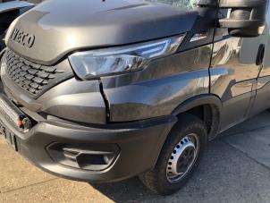 Iveco Daily Vehículo de desguace (2021, Metálico, Gris)