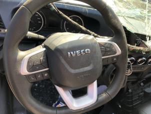 Iveco Daily Vehículo de desguace (2021, Metálico, Gris)