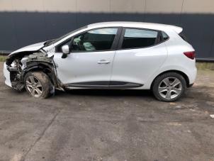 Renault Clio IV 1.2 TCE 16V GT EDC Épave (2015, Blanc)