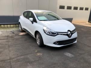Renault Clio IV 1.2 TCE 16V GT EDC Épave (2015, Blanc)