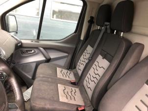 Ford Transit Custom 2.0 TDCi 16V Eco Blue 130 Épave (2016, MAGNETIC)