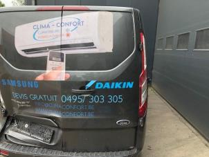 Ford Transit Custom 2.0 TDCi 16V Eco Blue 130 Épave (2016, MAGNETIC)