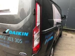 Ford Transit Custom 2.0 TDCi 16V Eco Blue 130 Épave (2016, MAGNETIC)