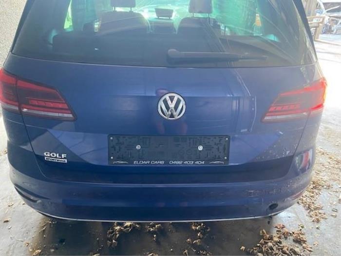 Volkswagen Golf Sportsvan 1.6 TDI BMT 16V Schrottauto (2019, Metallic, Blau)