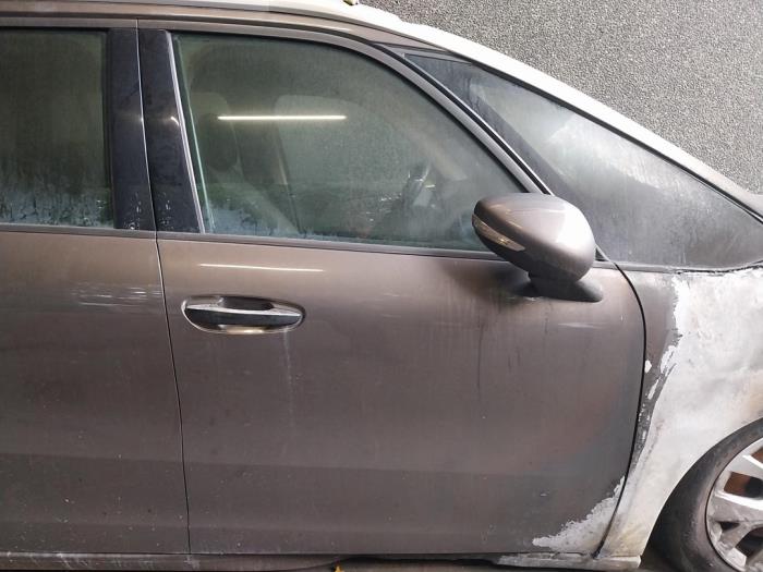 Citroen C4 Picasso 1.6 BlueHDI 115 Épave (2017, Gris)