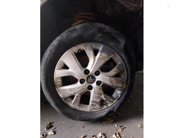 Citroen C4 Picasso 1.6 BlueHDI 115 Épave (2017, Gris)