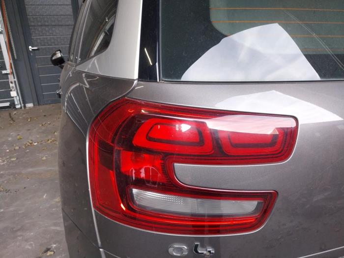 Citroen C4 Picasso 1.6 BlueHDI 115 Épave (2017, Gris)