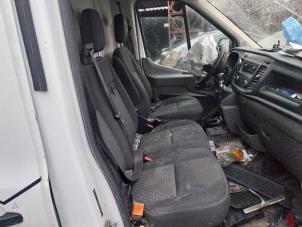 Ford Transit 2.0 TDCi 16V Eco Blue 130 Épave (2020, Blanc)