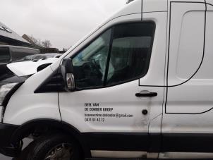 Ford Transit 2.0 TDCi 16V Eco Blue 130 Épave (2020, Blanc)