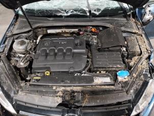 Volkswagen Golf VII 1.6 TDI 16V Épave (2014, Bleu)