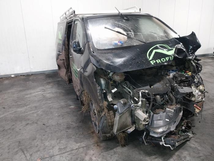 Opel Vivaro 2.0 CDTI 177 Vehículo de desguace (2020, Negro)