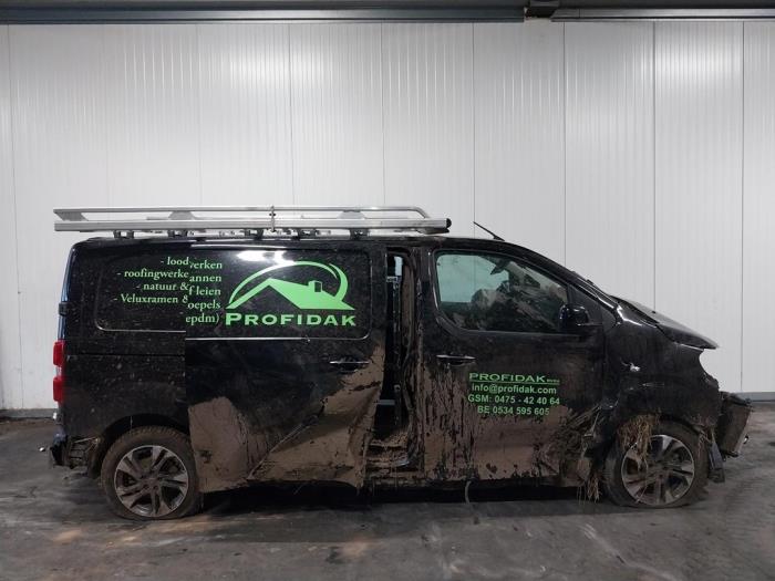 Opel Vivaro 2.0 CDTI 177 Vehículo de desguace (2020, Negro)