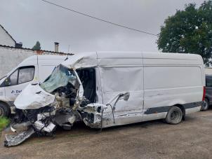 Mercedes Sprinter 3,5t 316 CDI 2.1 D RWD Vehículo de desguace (2022, Blanco)