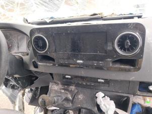 Mercedes Sprinter 3,5t 316 CDI 2.1 D RWD Vehículo de desguace (2022, Blanco)