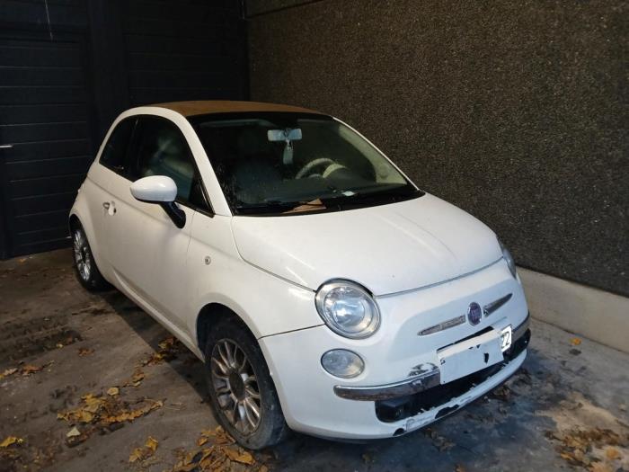 Fiat 500C 0.9 TwinAir 85 Épave (2011, Blanc)