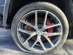 Mercedes G AMG 5.5 G 63 AMG V8 32V Épave (2017, Gris)