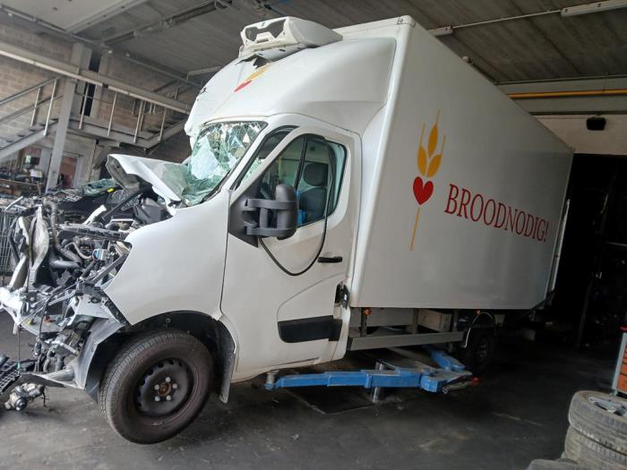 Renault Master Samochód złomowany (2024, Bialy)