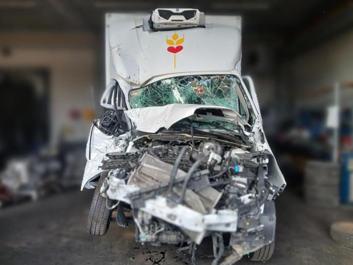 Renault Master Samochód złomowany (2024, Bialy)