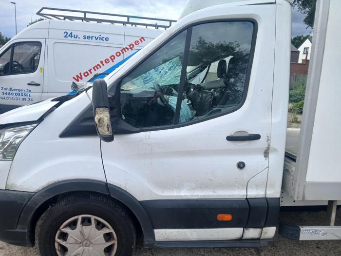 Ford Transit 2.0 TDCi 16V Eco Blue 130 Épave (2022, Blanc)