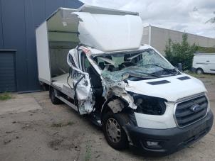 Ford Transit 2.0 TDCi 16V Eco Blue 130 Épave (2022, Blanc)