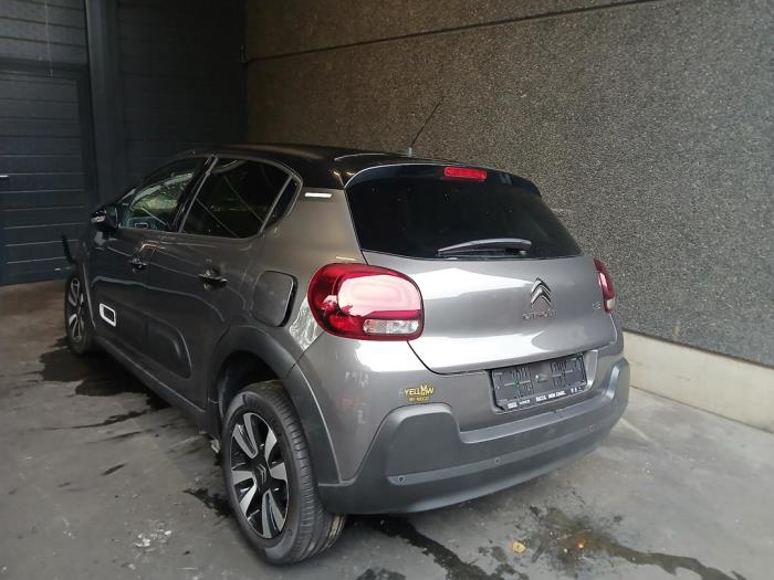 Citroen C3 1.2 Vti 12V PureTech Épave (2024, Gris)