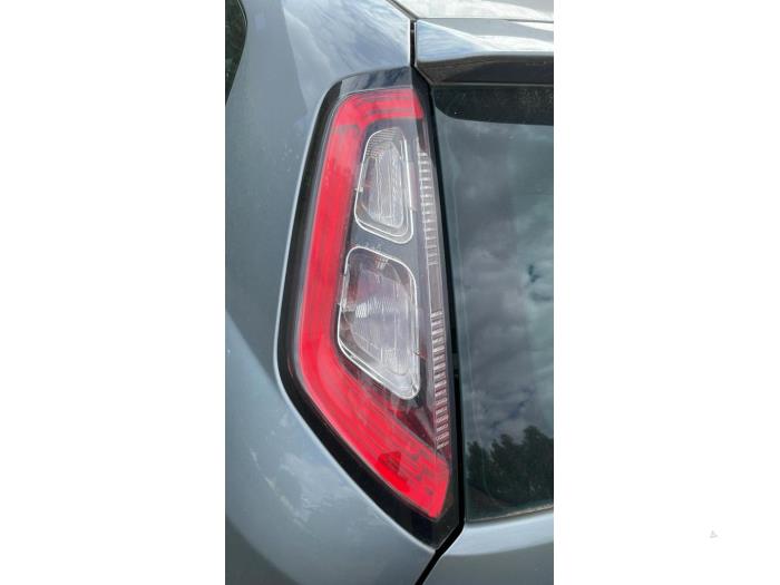 Fiat Punto Evo 1.4 Skrotfordon (2012, LICHT BLAUW)