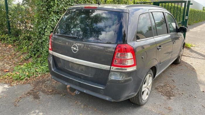 Opel Zafira 1.7 CDTi 16V Skrotfordon (2010, GRIJS)