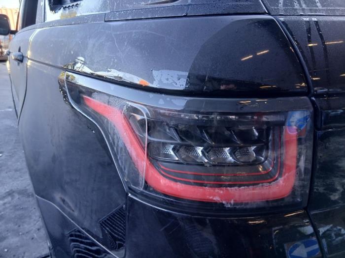 Landrover Range Rover Sport 3.0 D250 MHEV Vehículo de desguace (2021, Negro)