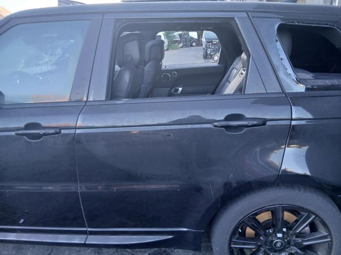 Landrover Range Rover Sport 3.0 D250 MHEV Vehículo de desguace (2021, Negro)