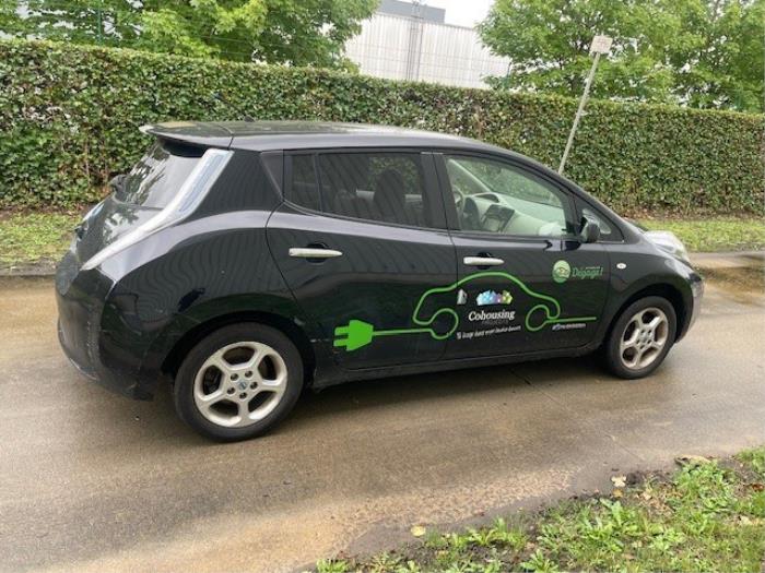 Nissan Leaf Leaf Skrotfordon (2012, ZWART)