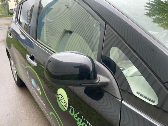 Nissan Leaf Leaf Skrotfordon (2012, ZWART)