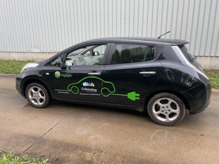 Nissan Leaf Leaf Skrotfordon (2012, ZWART)