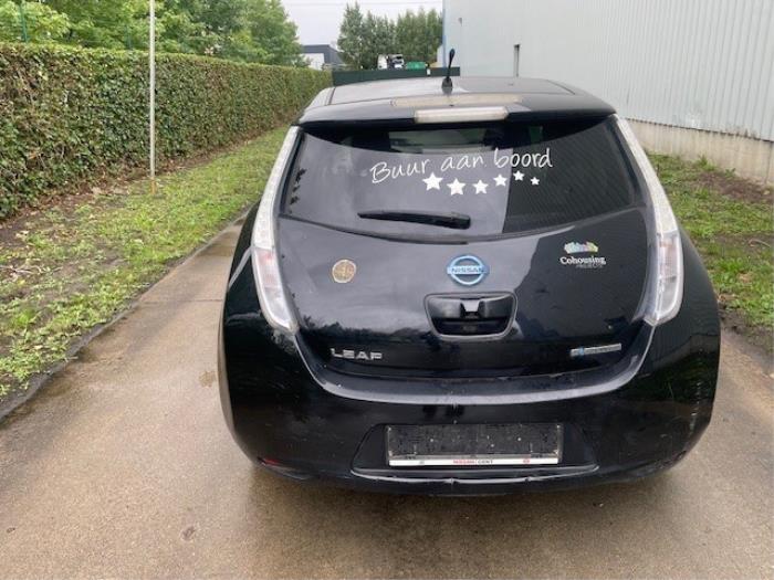 Nissan Leaf Leaf Skrotfordon (2012, ZWART)